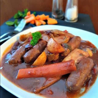This sausage casserole slow cooker recipe is hearty, warming food with very little prep (my favourite kind of meal!) - just chuck it in and leave it to cook.